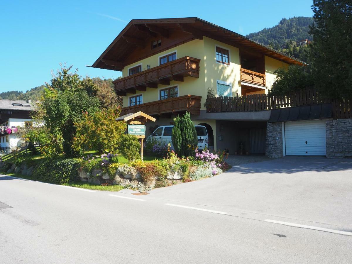 Rohrmoser Appartements Sankt Johann im Pongau Exterior foto